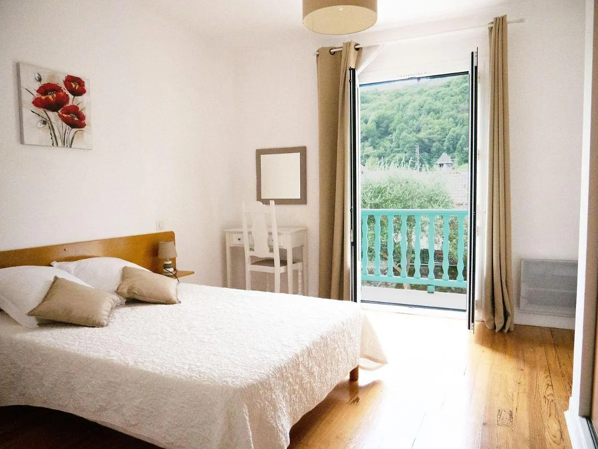 En So De Bourdet Villa Lourdes